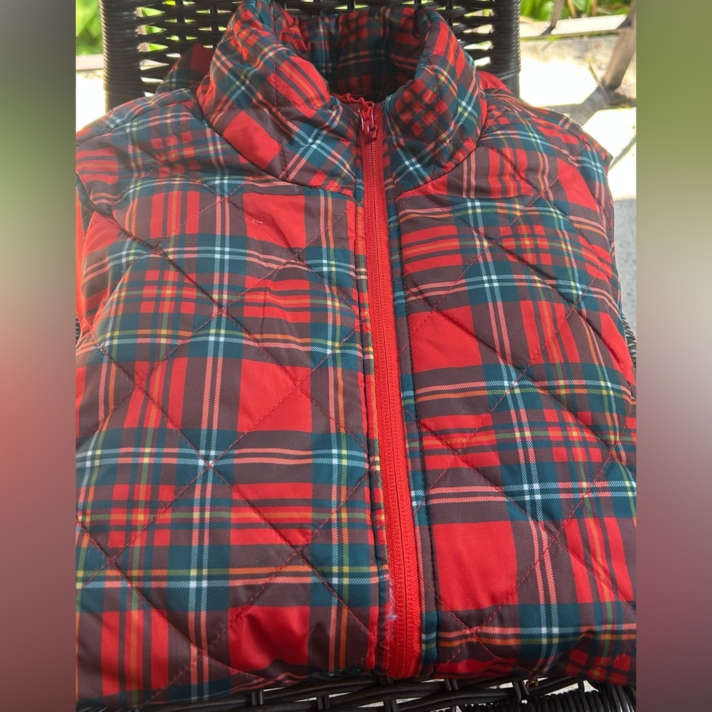 Land’s End. Light vest fill. Sz L P2P 18-19 in